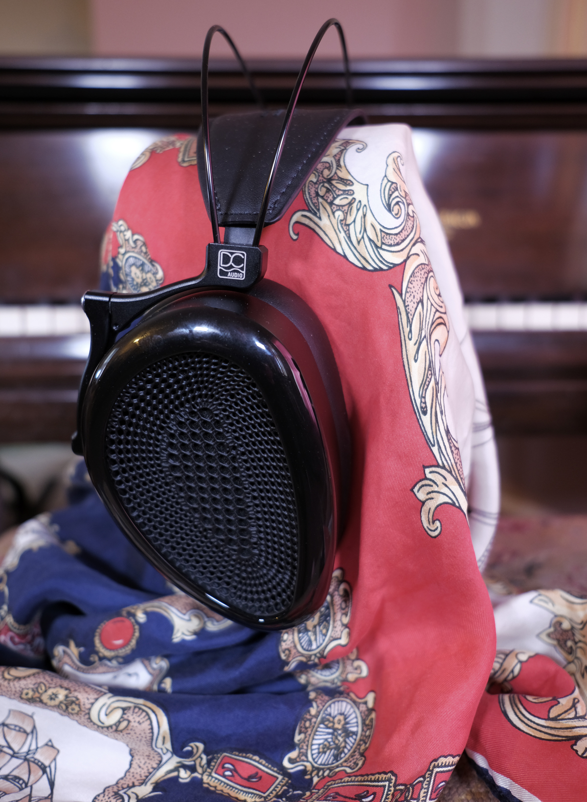 Dan Clark Audio NOIRE XO Open Back Planar Magnetic Headphone